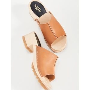 Swedish Hasbeens Tan Leather Clogs